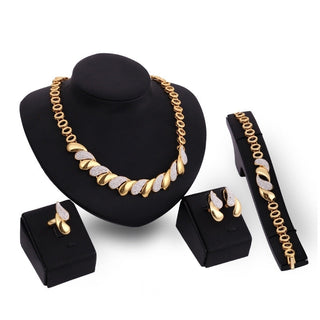 GOLDEN BREEZE X Bracelet X Earings X Necklace X Ring 4 SETS