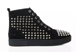 Montré X Sneakers