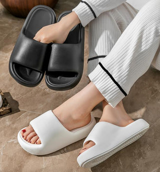Pavements X Slippers