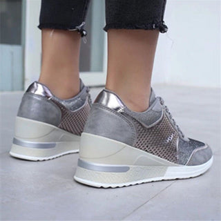 Vaniollé X Sneakers